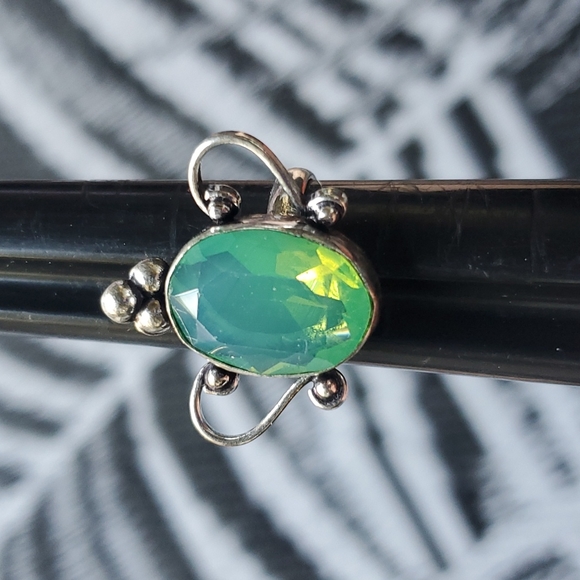 New Milky Green Fire Opal 925 Silver Ring. - Picture 6 of 12